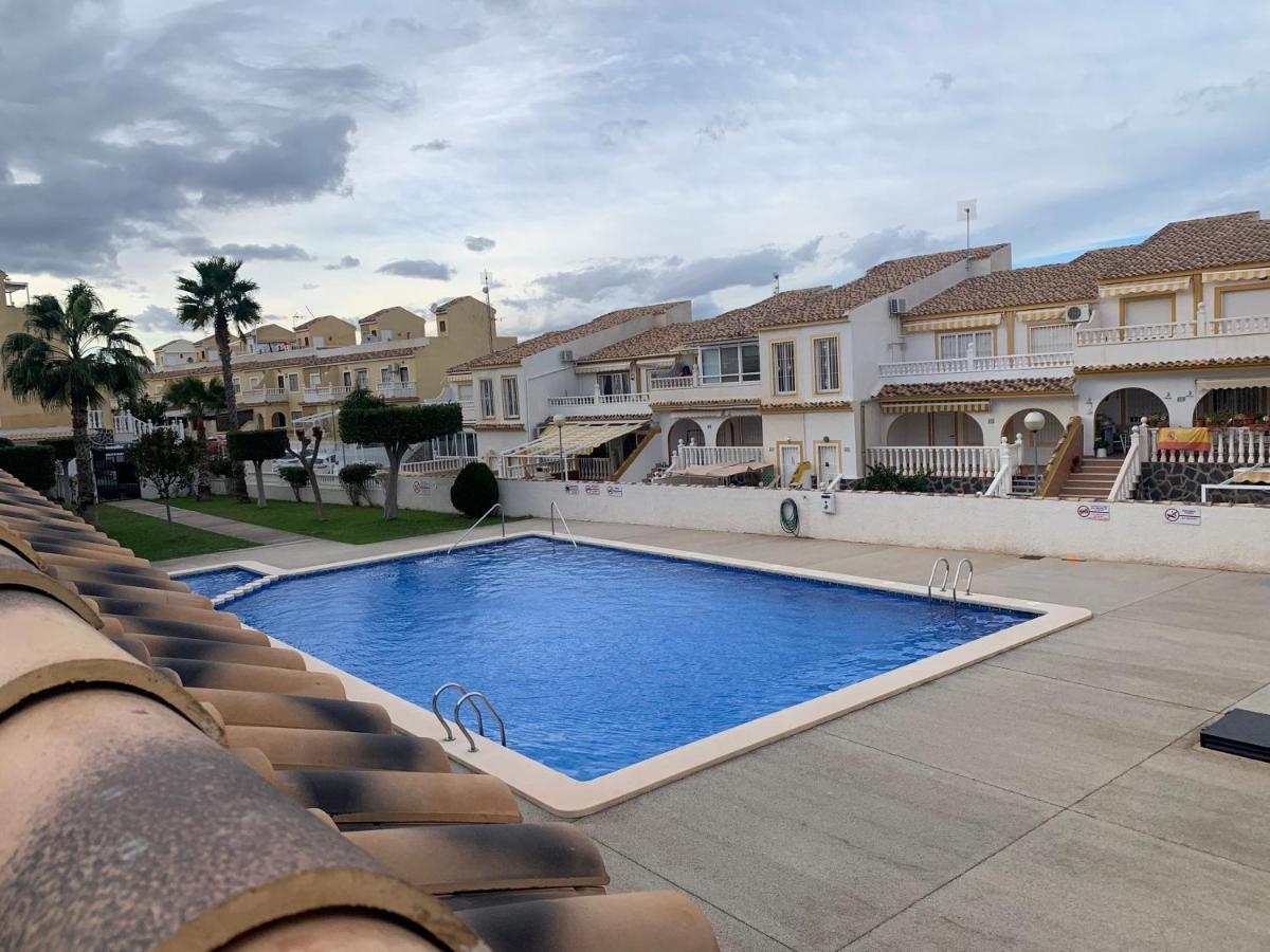 Adosado Tranquilo Con Piscina Y Vistas Al Mar Leilighet Puerto Marino Eksteriør bilde