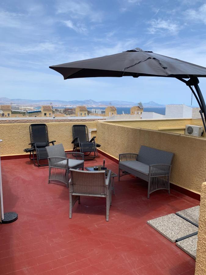 Adosado Tranquilo Con Piscina Y Vistas Al Mar Leilighet Puerto Marino Eksteriør bilde