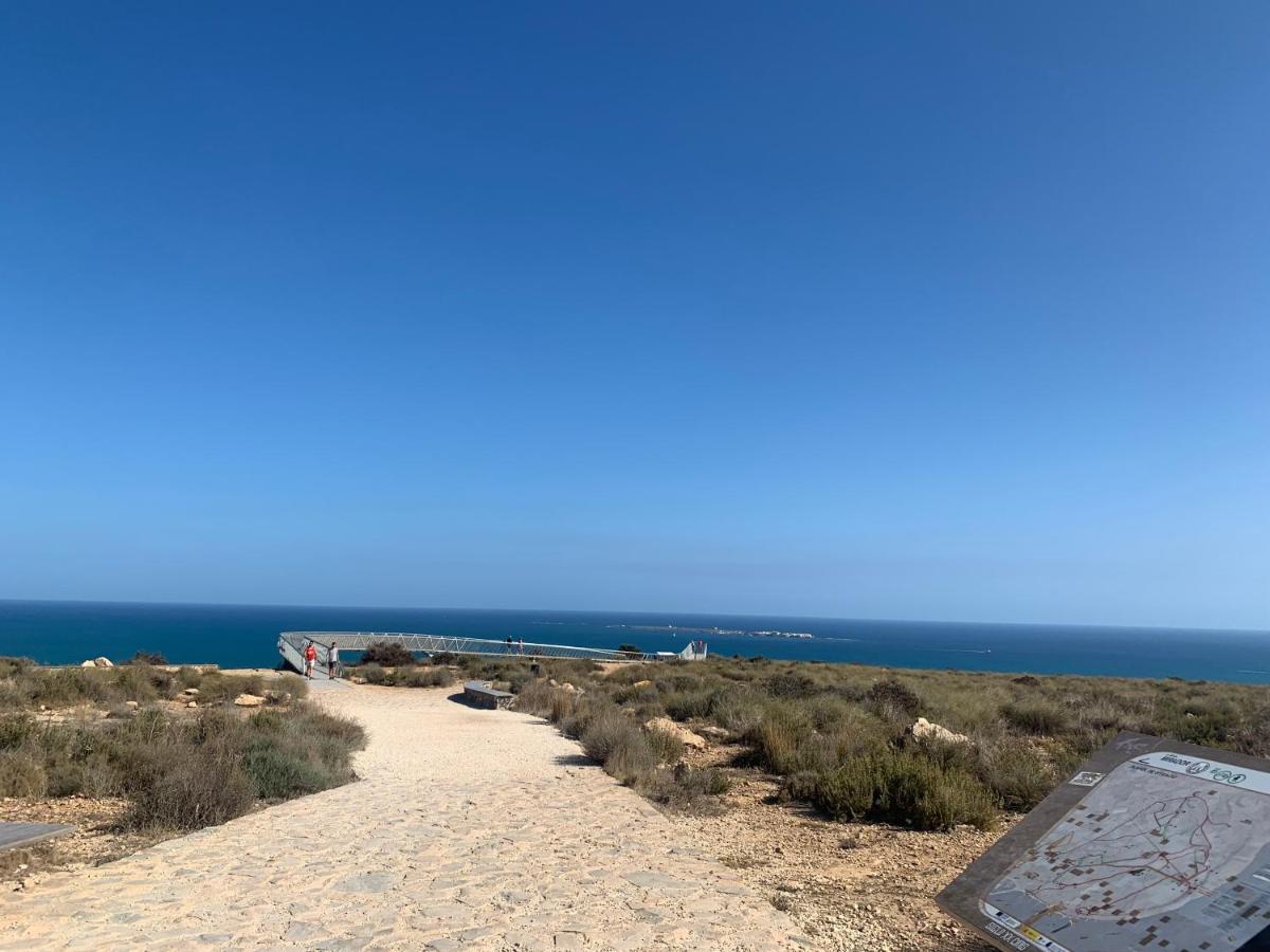 Adosado Tranquilo Con Piscina Y Vistas Al Mar Leilighet Puerto Marino Eksteriør bilde